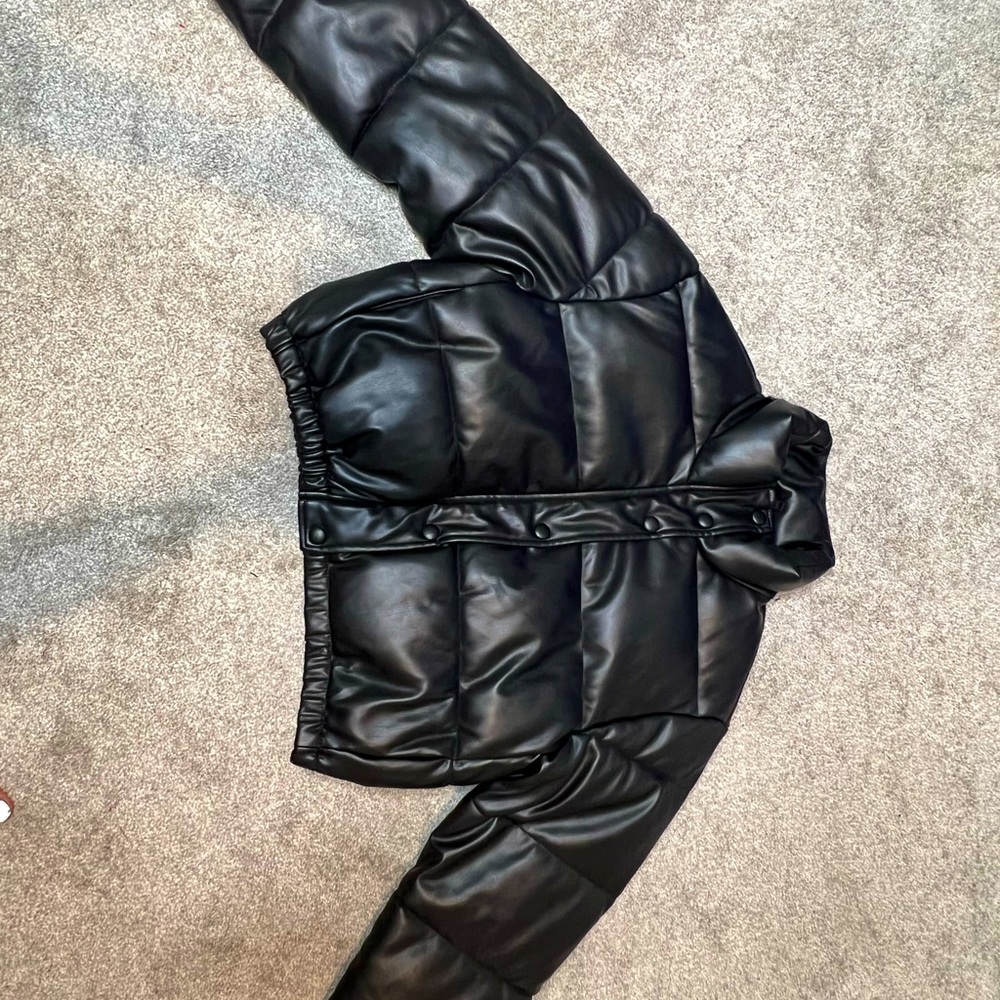 Zara Black cropped bomber
